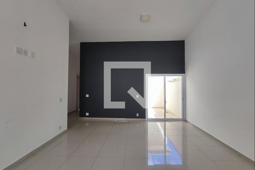 Casa à Venda - Swiss Park, 3 Quartos,  200 m2 em , Campinas - sp | SoloBR