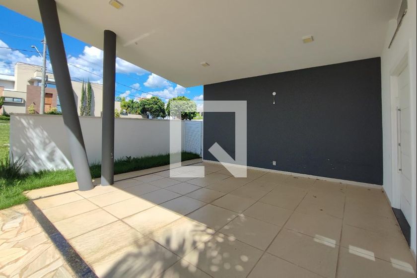 Casa à Venda - Swiss Park, 3 Quartos,  200 m2 em , Campinas - sp | SoloBR