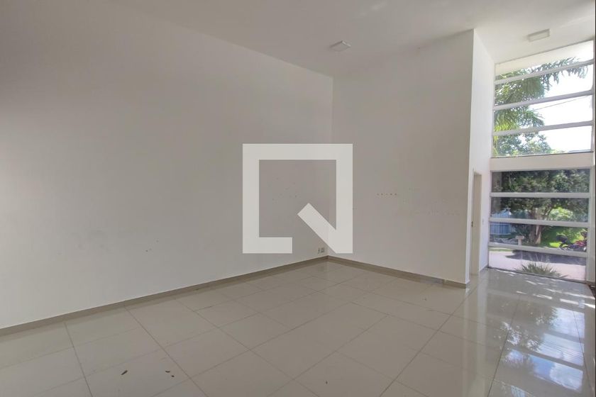 Casa à Venda - Swiss Park, 3 Quartos,  200 m2 em , Campinas - sp | SoloBR