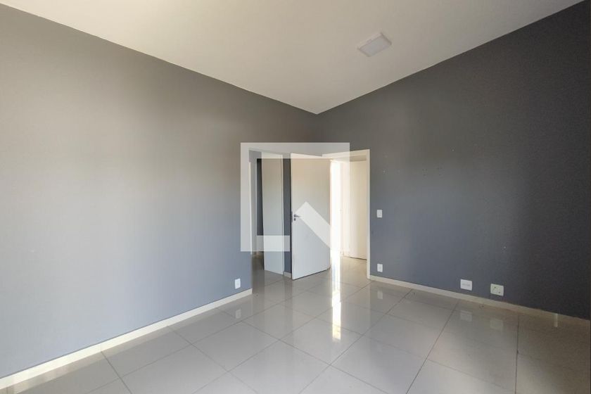 Casa à Venda - Swiss Park, 3 Quartos,  200 m2 em , Campinas - sp | SoloBR