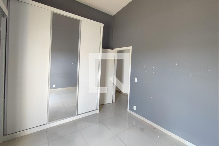 Casa à Venda - Swiss Park, 3 Quartos,  200 m2 em , Campinas - sp | SoloBR