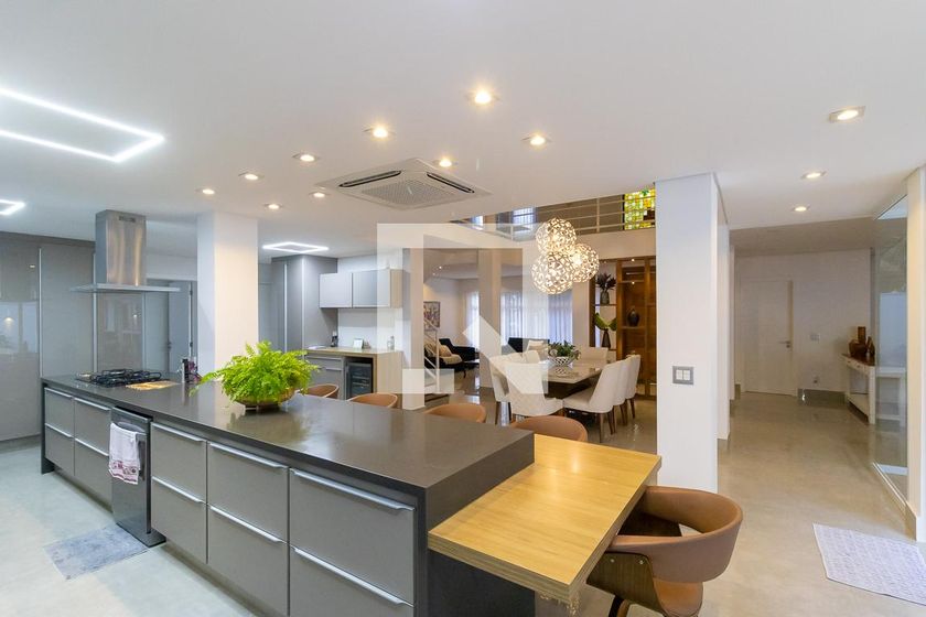 Casa à Venda - Parque Prado, 4 Quartos,  365 m2 em , Campinas - sp | SoloBR