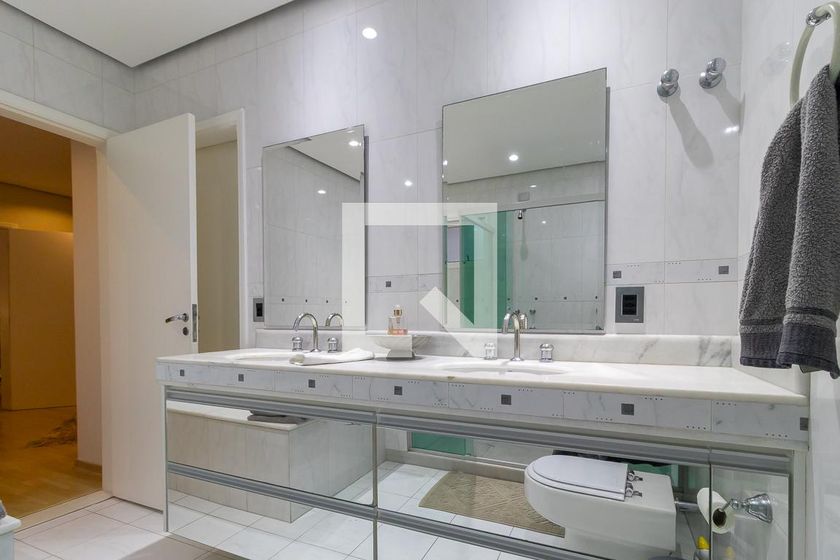 Casa à Venda - Parque Prado, 4 Quartos,  365 m2 em , Campinas - sp | SoloBR