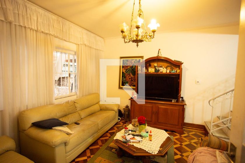 Casa, 3 quartos, 200 m² - Foto 1