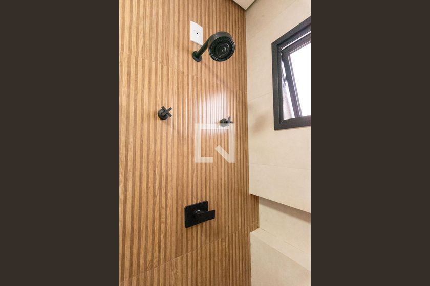 Casa à Venda - Swiss Park, 4 Quartos,  225 m2 em , Campinas - sp | SoloBR