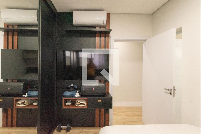 Casa à Venda - Swiss Park, 4 Quartos,  225 m2 em , Campinas - sp | SoloBR