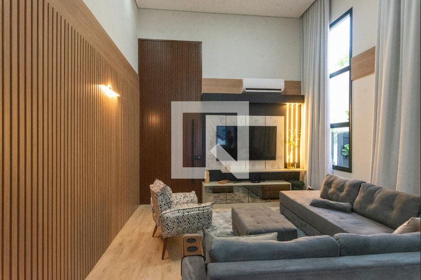 Casa à Venda - Swiss Park, 4 Quartos,  225 m2 em , Campinas - sp | SoloBR