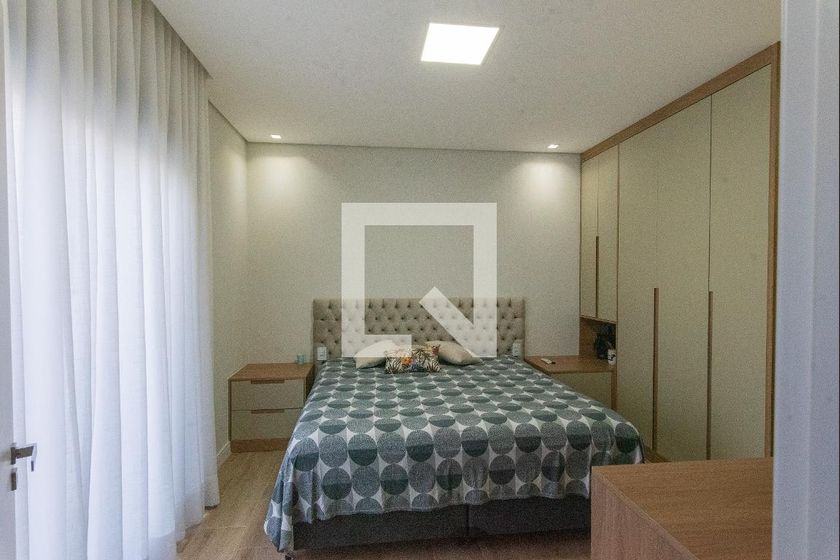 Casa à Venda - Swiss Park, 4 Quartos,  225 m2 em , Campinas - sp | SoloBR