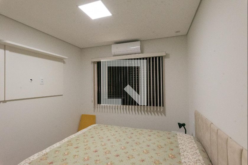 Casa à Venda - Swiss Park, 4 Quartos,  225 m2 em , Campinas - sp | SoloBR