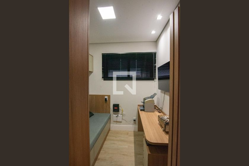 Casa à Venda - Swiss Park, 4 Quartos,  225 m2 em , Campinas - sp | SoloBR