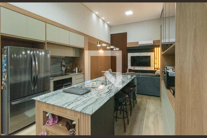 Casa à Venda - Swiss Park, 4 Quartos,  225 m2 em , Campinas - sp | SoloBR