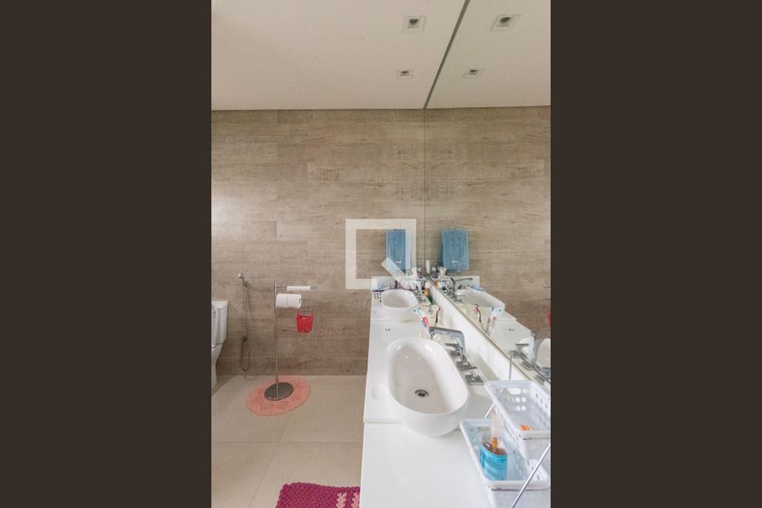 Casa à Venda - Swiss Park, 3 Quartos,  405 m2 em , Campinas - sp | SoloBR