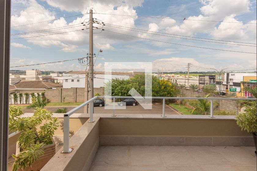 Casa à Venda - Swiss Park, 3 Quartos,  405 m2 em , Campinas - sp | SoloBR