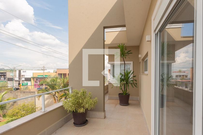 Casa à Venda - Swiss Park, 3 Quartos,  405 m2 em , Campinas - sp | SoloBR