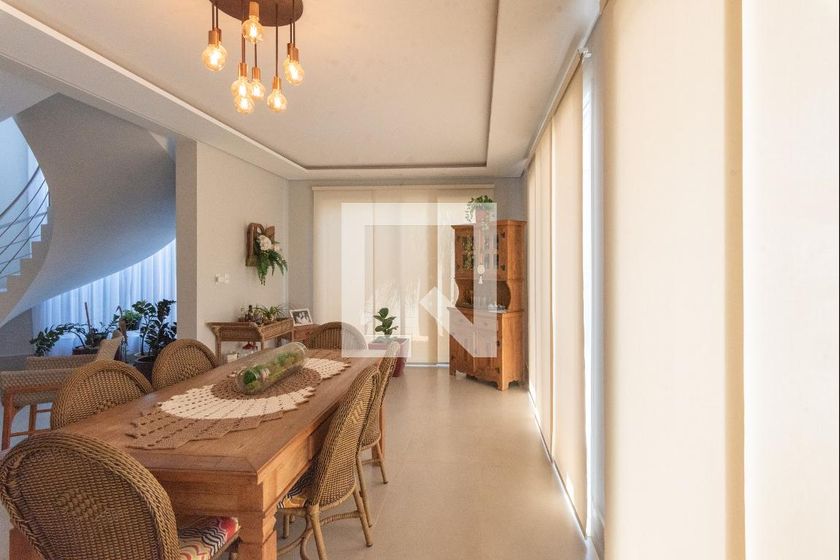 Casa à Venda - Swiss Park, 3 Quartos,  405 m2 em , Campinas - sp | SoloBR