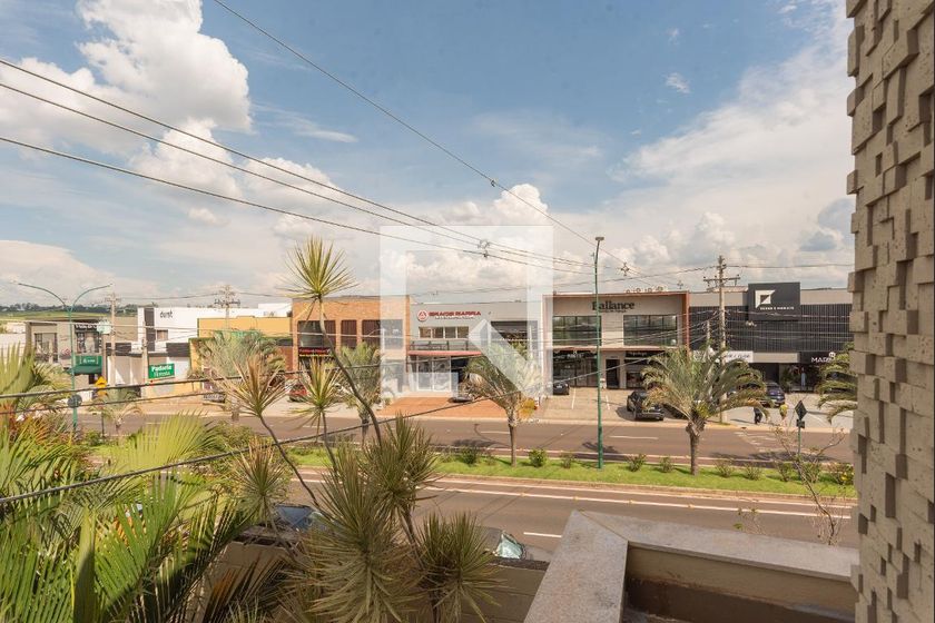 Casa à Venda - Swiss Park, 3 Quartos,  405 m2 em , Campinas - sp | SoloBR