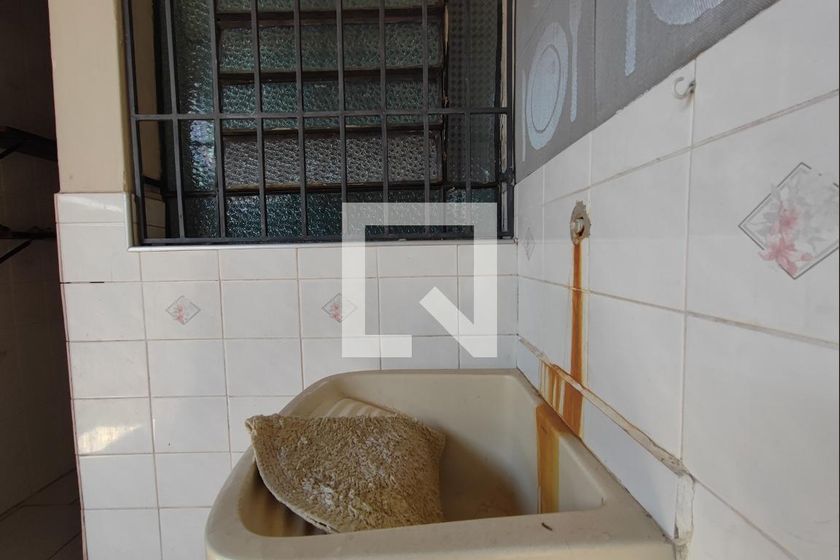 Casa à Venda - Cambuí, 4 Quartos,  300 m2 em , Campinas - sp | SoloBR