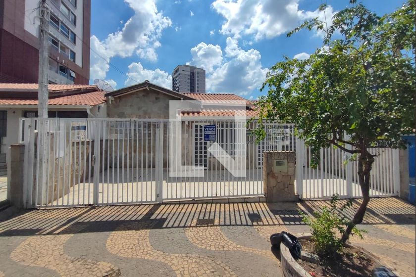 Casa à Venda - Cambuí, 4 Quartos,  300 m2 em , Campinas - sp | SoloBR
