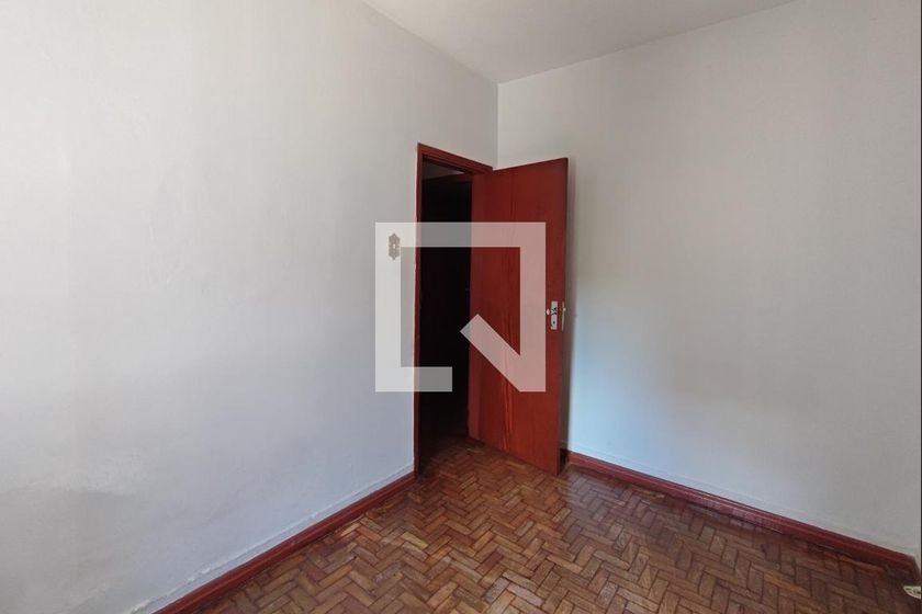 Casa à Venda - Cambuí, 4 Quartos,  300 m2 em , Campinas - sp | SoloBR