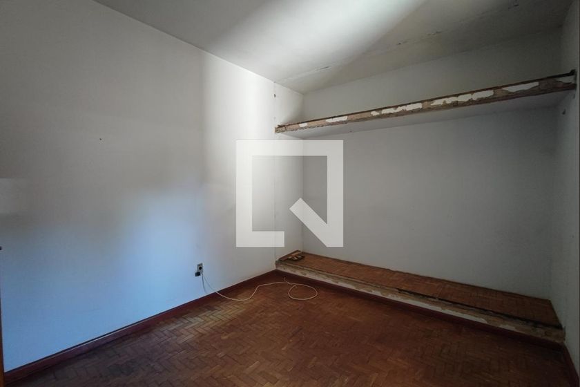 Casa à Venda - Cambuí, 4 Quartos,  300 m2 em , Campinas - sp | SoloBR