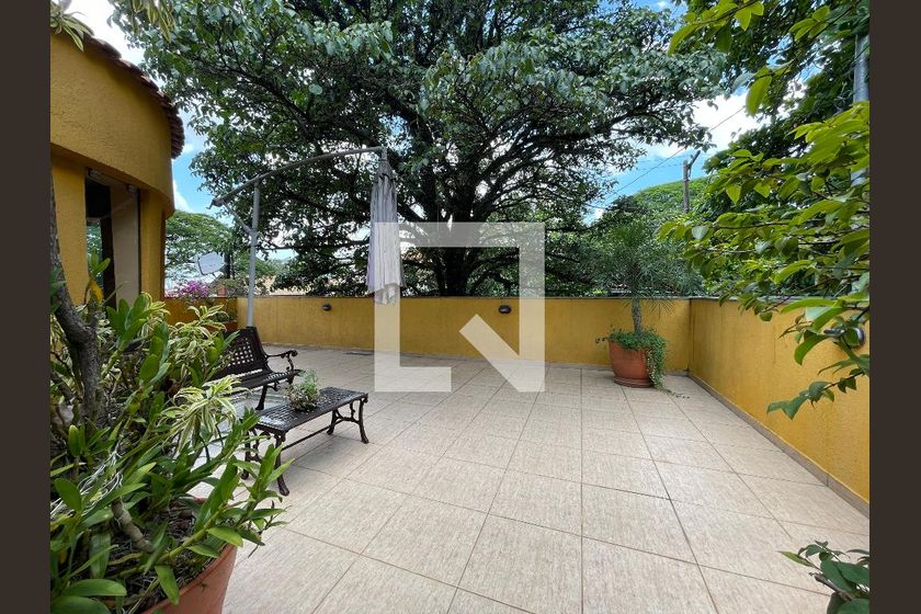 Casa, 5 quartos, 230 m² - Foto 17