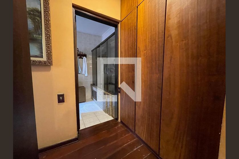Casa, 5 quartos, 230 m² - Foto 42