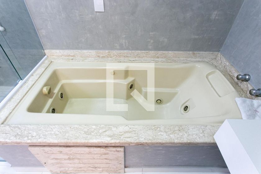 Casa, 5 quartos, 260 m² - Foto 31