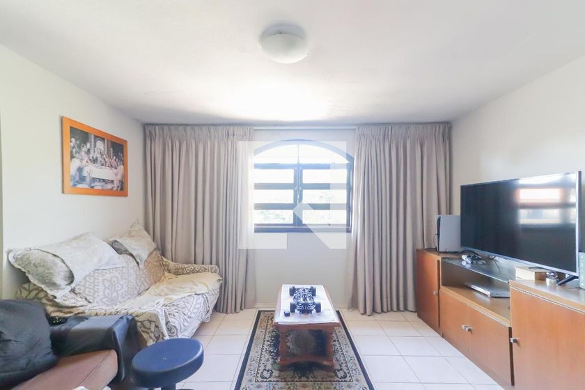 Casa, 5 quartos, 300 m² - Foto 1
