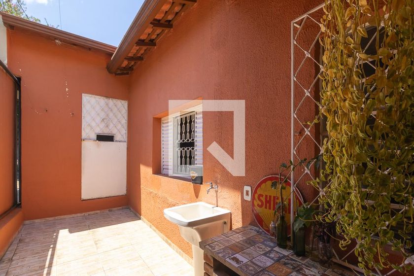Casa à Venda - Taquaral, 2 Quartos,  172 m2 em , Campinas - sp | SoloBR