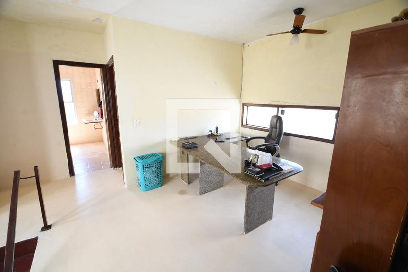Casa à Venda - Jardim Flamboyant, 4 Quartos,  258 m2 em , Campinas - sp | SoloBR