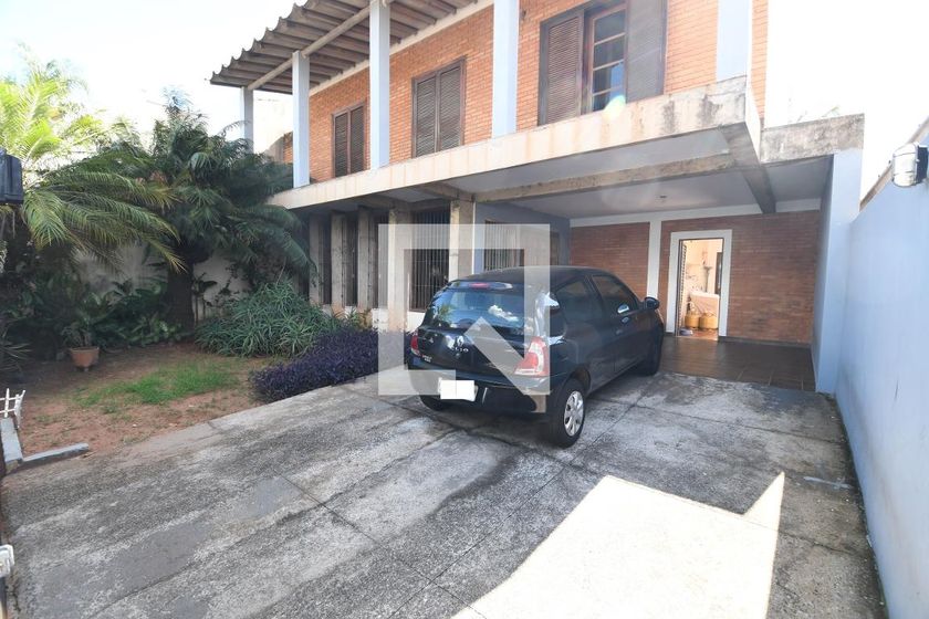 Casa à Venda - Jardim Flamboyant, 4 Quartos,  258 m2 em , Campinas - sp | SoloBR