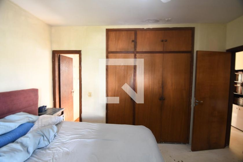 Casa à Venda - Jardim Flamboyant, 4 Quartos,  258 m2 em , Campinas - sp | SoloBR