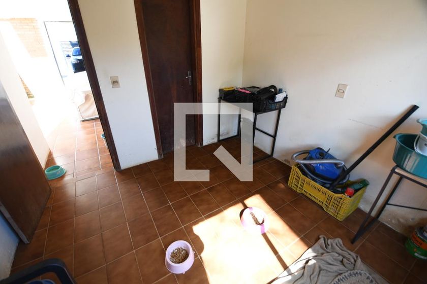 Casa à Venda - Jardim Flamboyant, 4 Quartos,  258 m2 em , Campinas - sp | SoloBR
