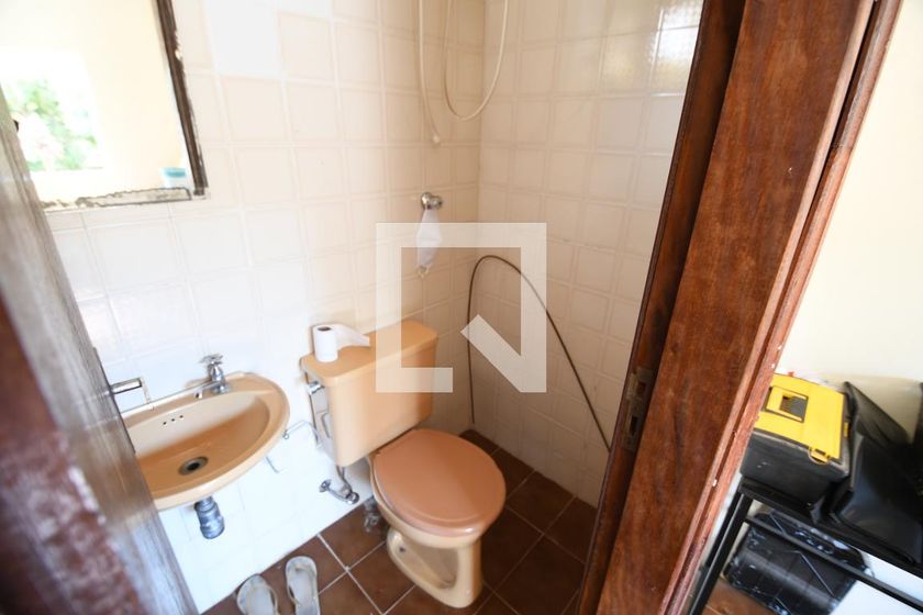 Casa à Venda - Jardim Flamboyant, 4 Quartos,  258 m2 em , Campinas - sp | SoloBR