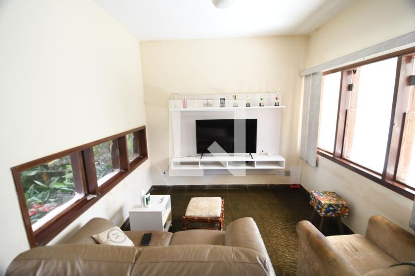 Casa à Venda - Jardim Flamboyant, 4 Quartos,  258 m2 em , Campinas - sp | SoloBR