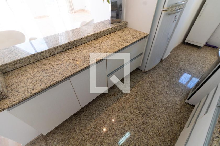 Apartamento à Venda - Mansões Santo Antônio, 3 Quartos,  210 m2 em , Campinas - sp | SoloBR