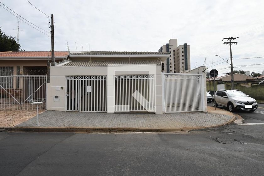Casa à Venda - Taquaral, 3 Quartos,  189 m2 em , Campinas - sp | SoloBR