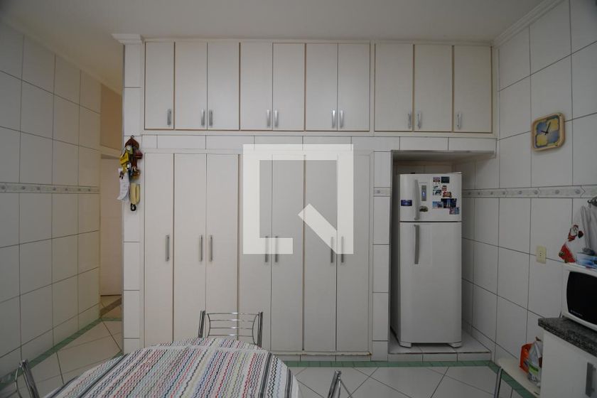 Casa à Venda - Taquaral, 3 Quartos,  189 m2 em , Campinas - sp | SoloBR