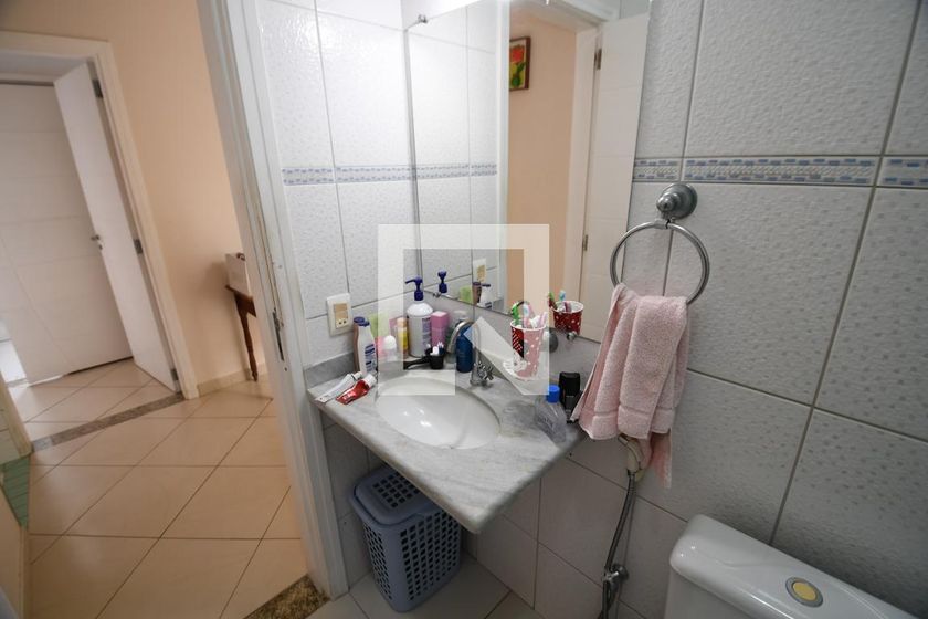 Casa à Venda - Taquaral, 3 Quartos,  189 m2 em , Campinas - sp | SoloBR