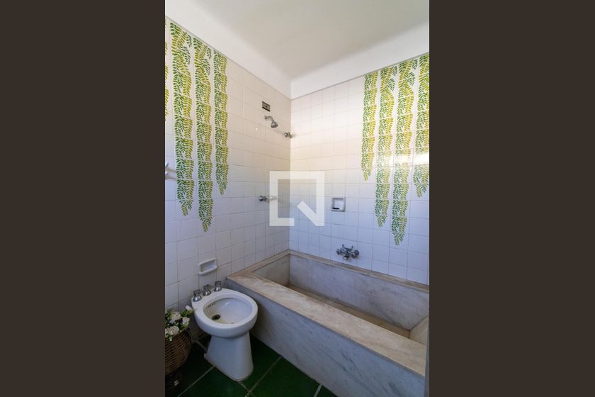 Casa à Venda - Jardim Planalto, 5 Quartos,  380 m2 em , Campinas - sp | SoloBR