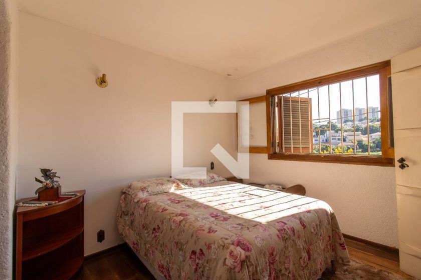 Casa à Venda - Jardim Planalto, 5 Quartos,  380 m2 em , Campinas - sp | SoloBR