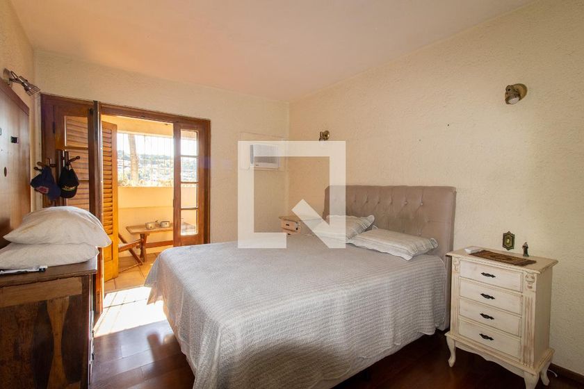 Casa à Venda - Jardim Planalto, 5 Quartos,  380 m2 em , Campinas - sp | SoloBR