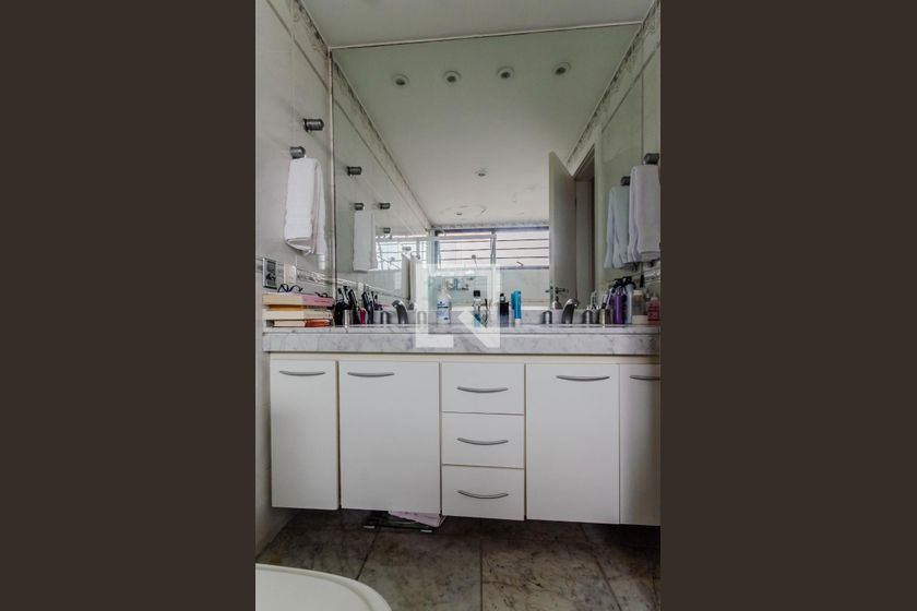 Apartamento, 4 quartos, 245 m² - Foto 45