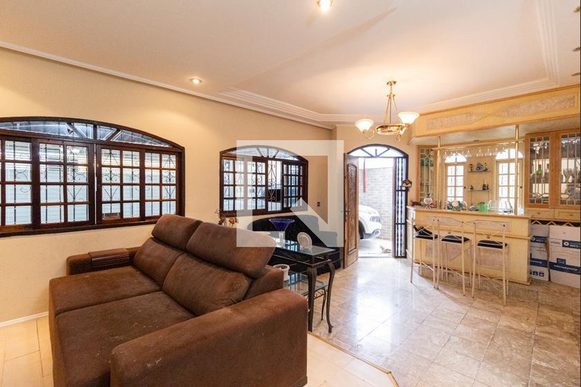 Casa, 3 quartos, 209 m² - Foto 4