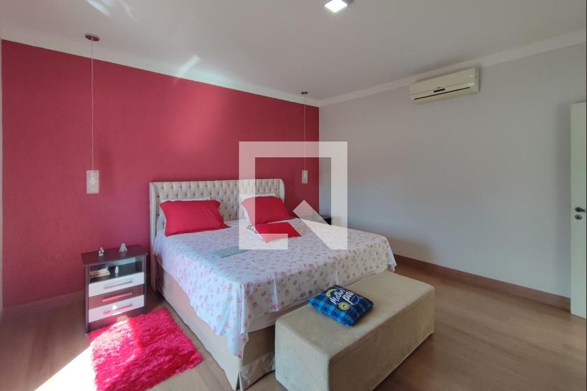 Casa à Venda - Swiss Park, 5 Quartos,  560 m2 em , Campinas - sp | SoloBR