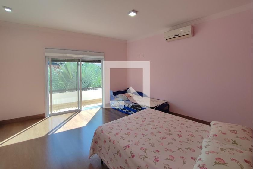 Casa à Venda - Swiss Park, 5 Quartos,  560 m2 em , Campinas - sp | SoloBR