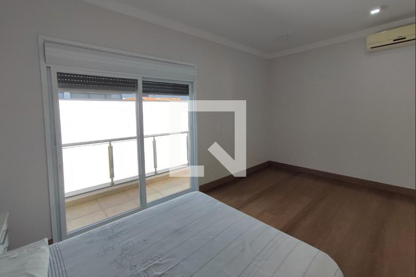 Casa à Venda - Swiss Park, 5 Quartos,  560 m2 em , Campinas - sp | SoloBR