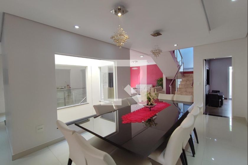 Casa à Venda - Swiss Park, 5 Quartos,  560 m2 em , Campinas - sp | SoloBR
