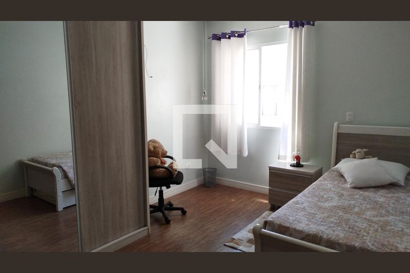 Casa, 3 quartos, 180 m² - Foto 35