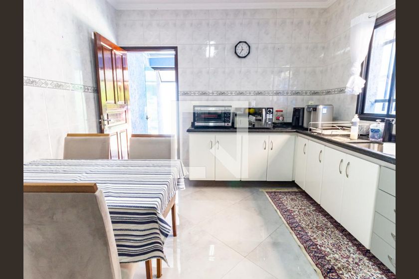 Casa, 3 quartos, 200 m² - Foto 77